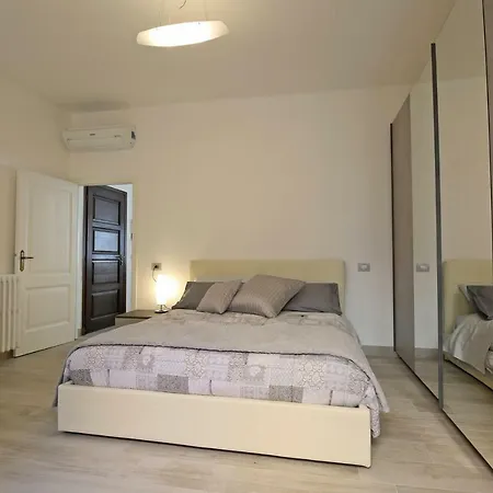 Apartment Via Garibaldi *