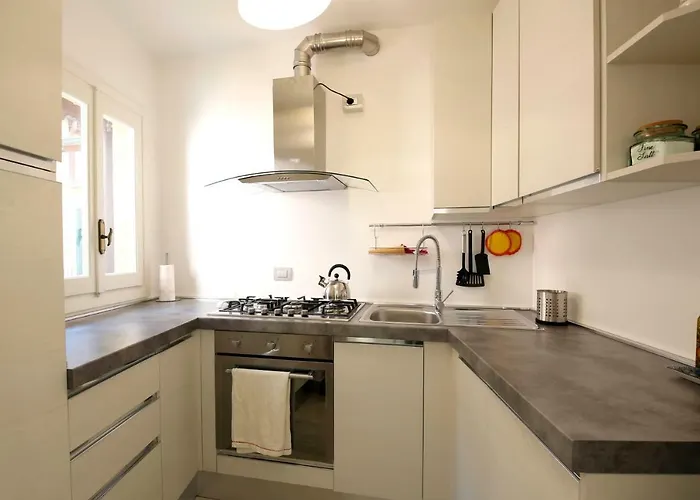 Via Garibaldi Белладжо