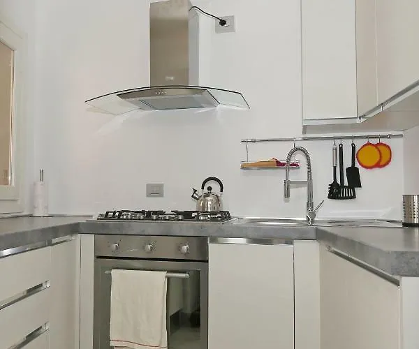 Апартаменты Via Garibaldi Белладжо