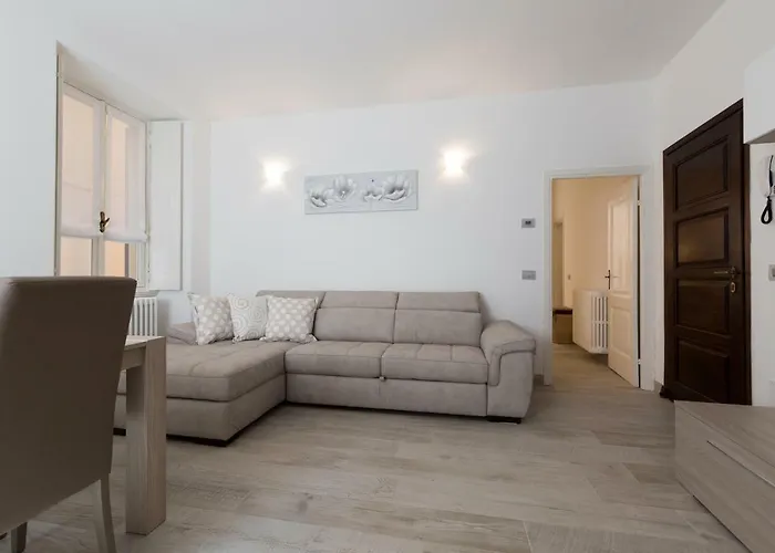 Апартаменты Via Garibaldi Белладжо