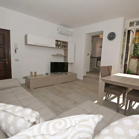 Apartmán Via Garibaldi *