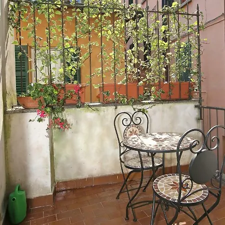 Via Garibaldi * Bellagio